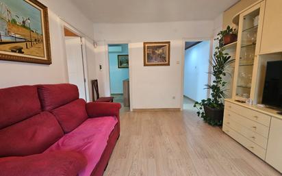 Living room of Flat for sale in Cornellà de Llobregat