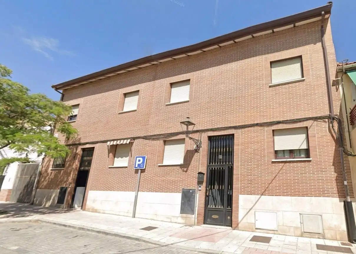 Rez-de-chaussée à vendre à Fresnos I y II