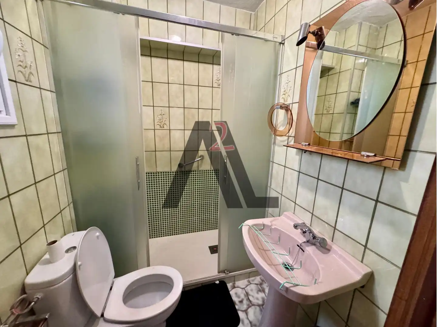Bathroom of Flat for rent in Madrid  with Heating
