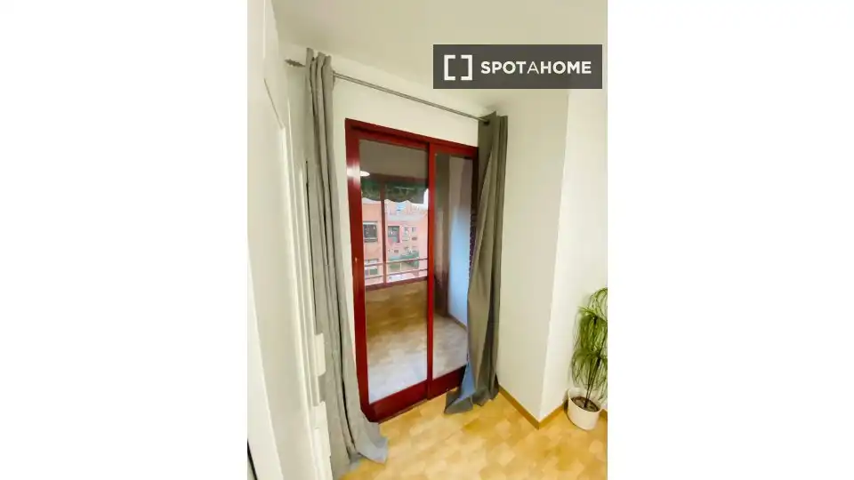 Bedroom of Flat for rent in Madrid  with Air Conditioner, Heating and Furnished