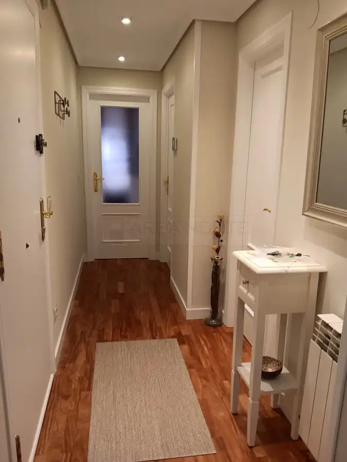 Piso en venta en Vitoria - Gasteiz con Calefacción, Parquet y Terraza
