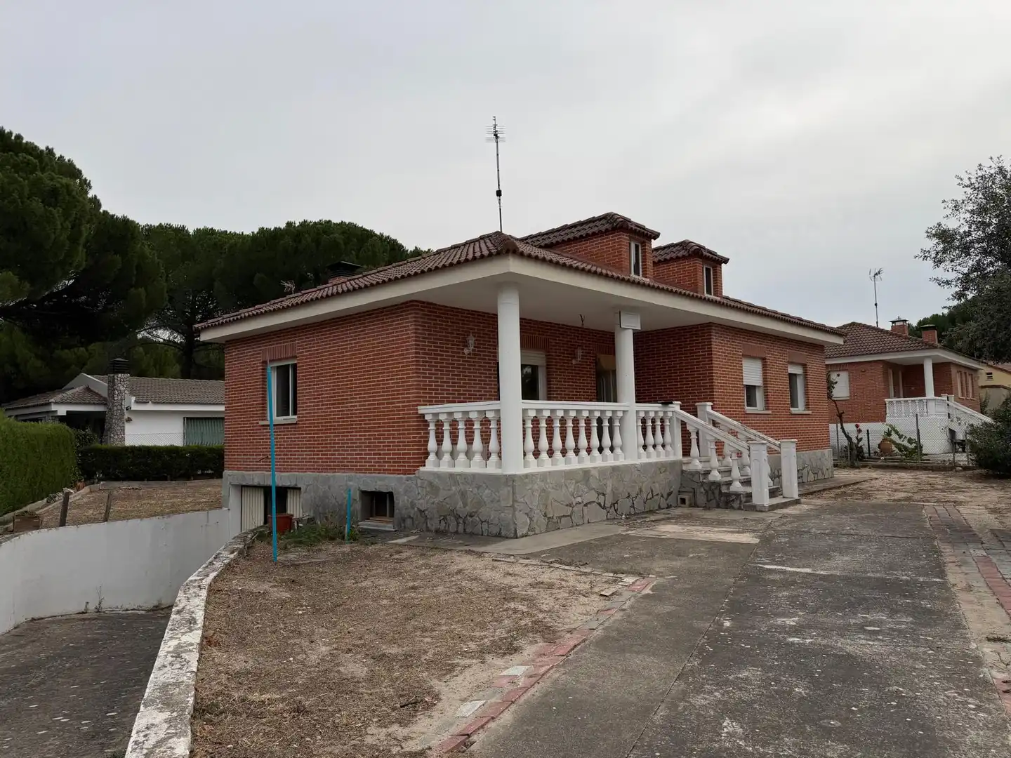 Xalet amb jardí en venda a Calle Uno