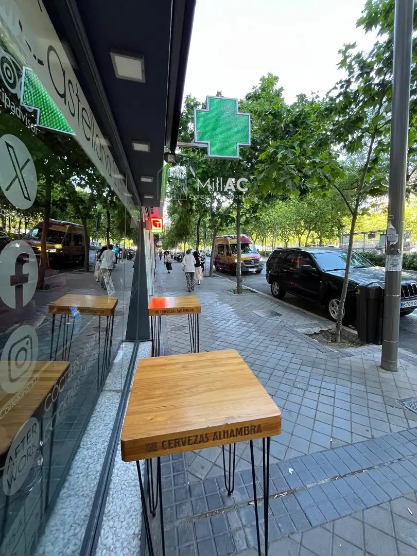 Local comercial en traspàs a de la Castellana, imagen 13
