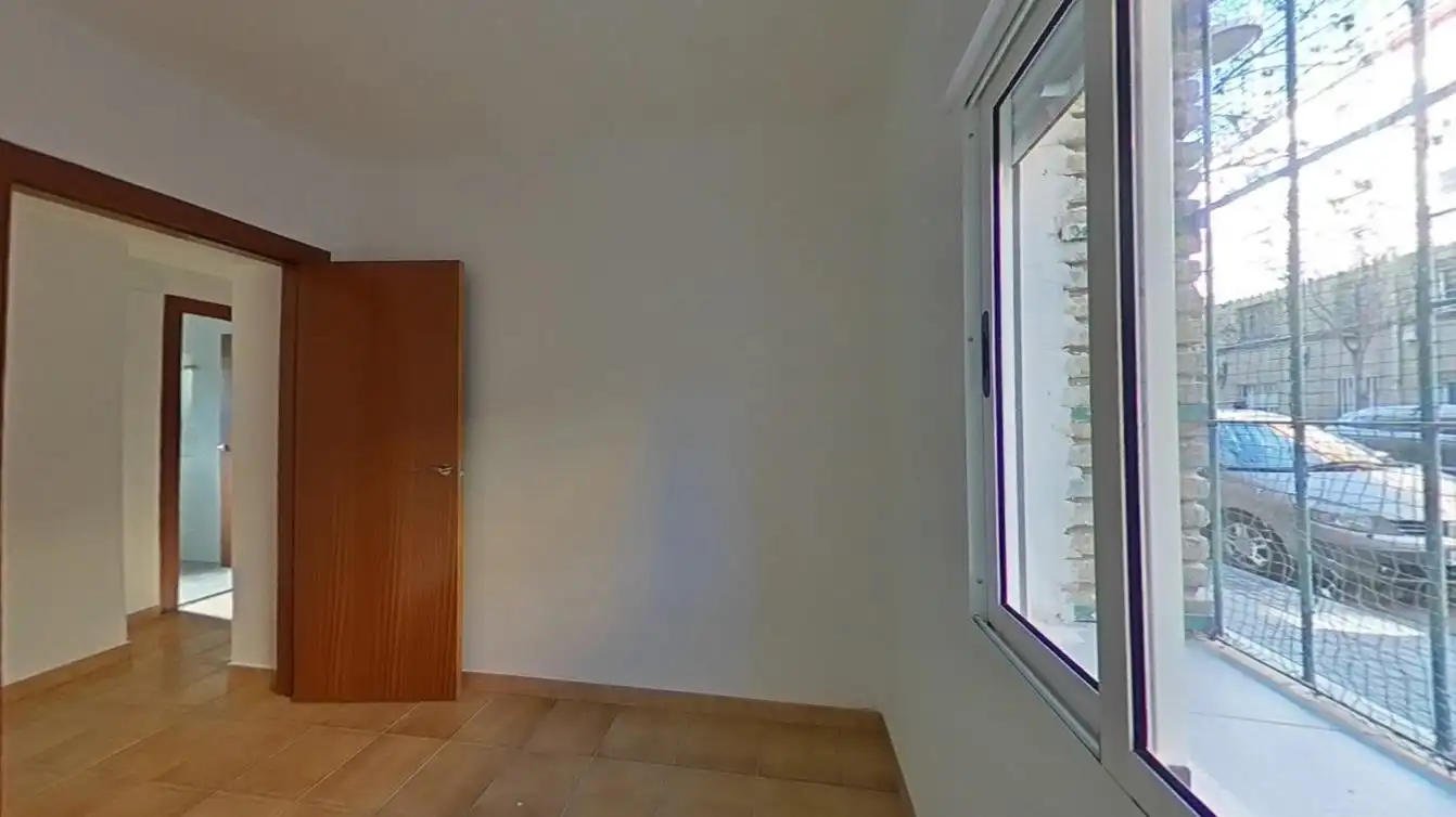 Bedroom of Flat for sale in Zaragoza  with Heating, Oven and Balcony