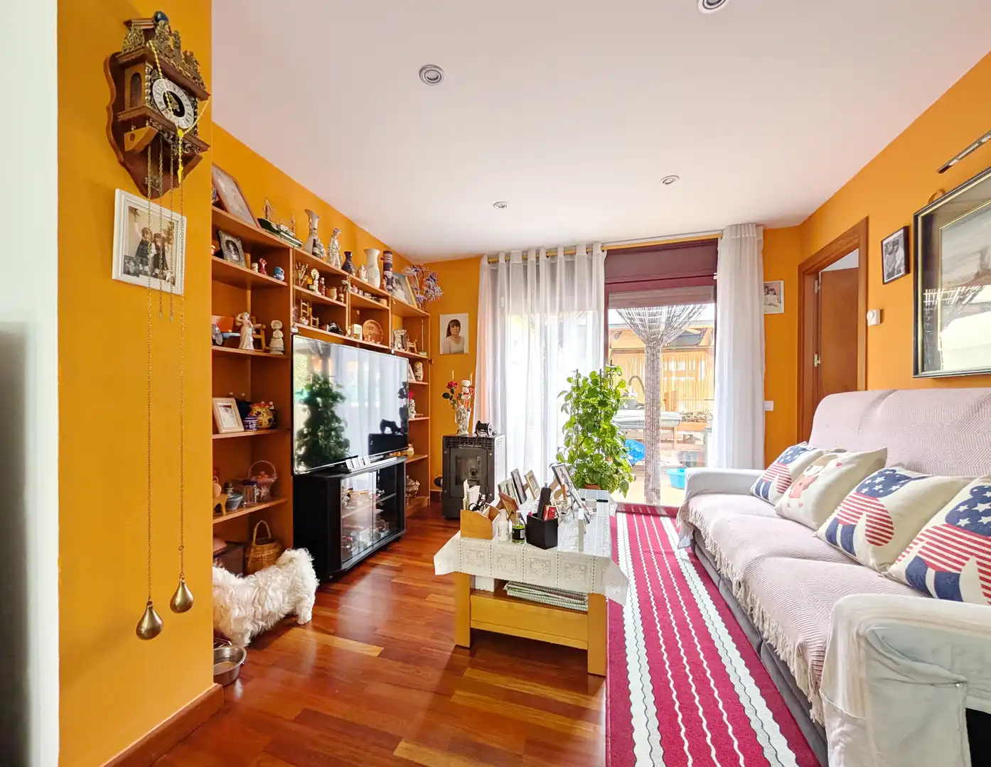 Living room of Ground floor for sale in Sant Pau de Segúries  with Heating, Parquet flooring and Terrace