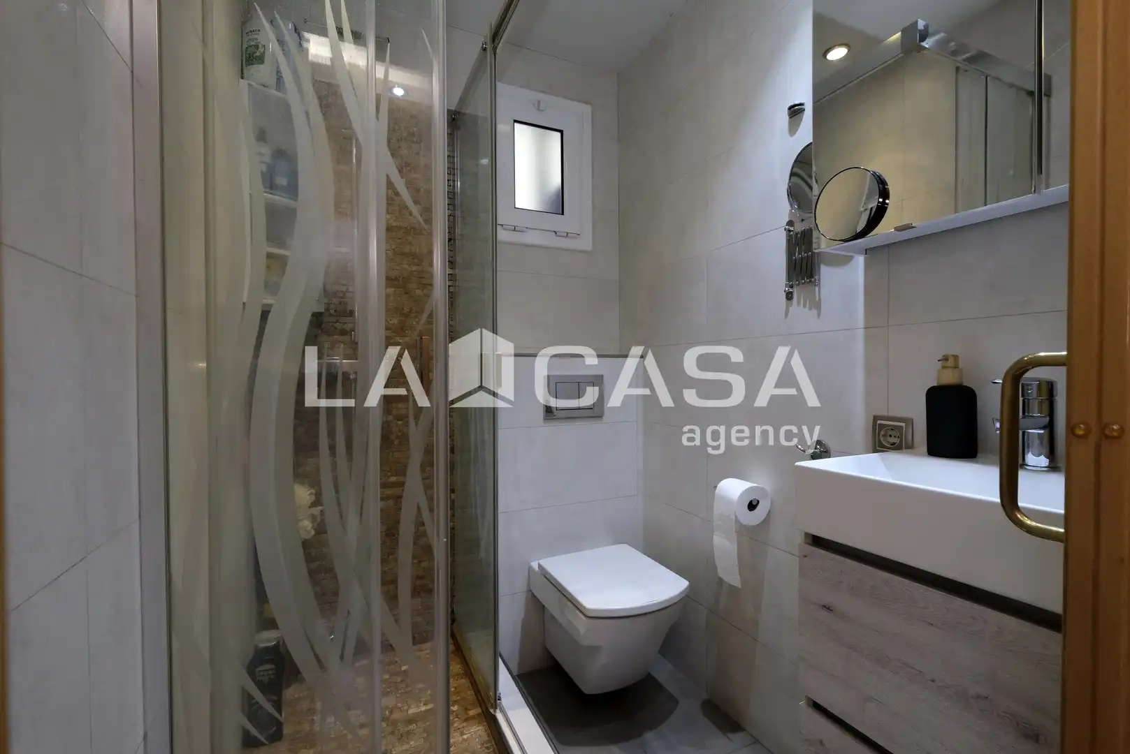 Piso en venta en Barcelona con Calefacción
