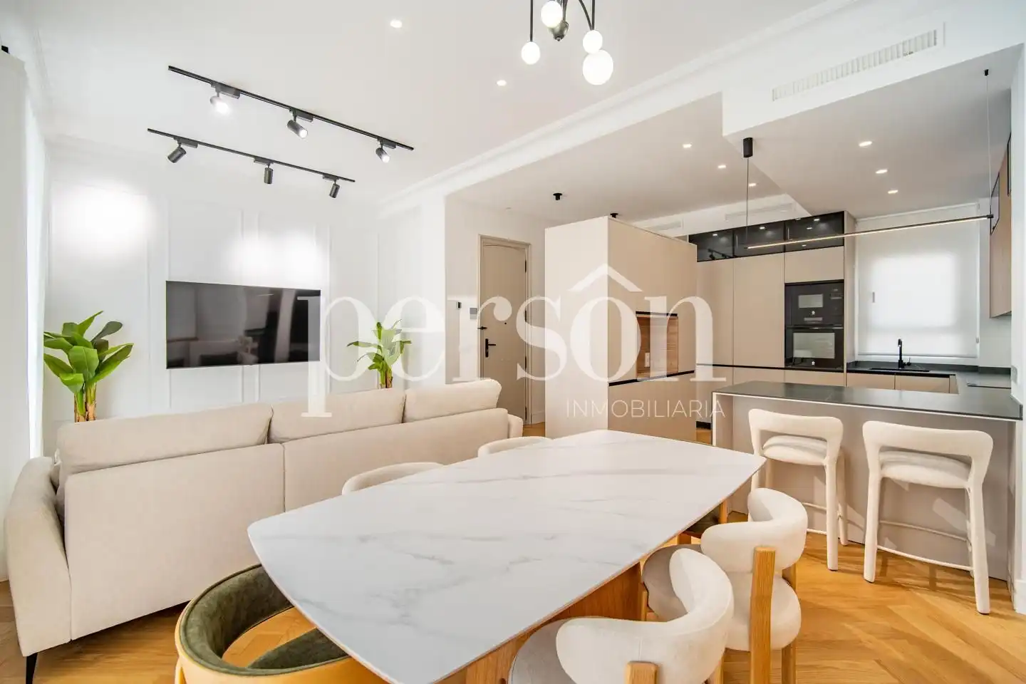 Wohnung mit Terrasse zum Verkauf in calle de Sant Vicent Màrtir, imagen 16