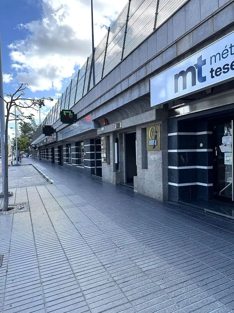 Vista exterior de Oficina de alquiler en Las Palmas de Gran Canaria