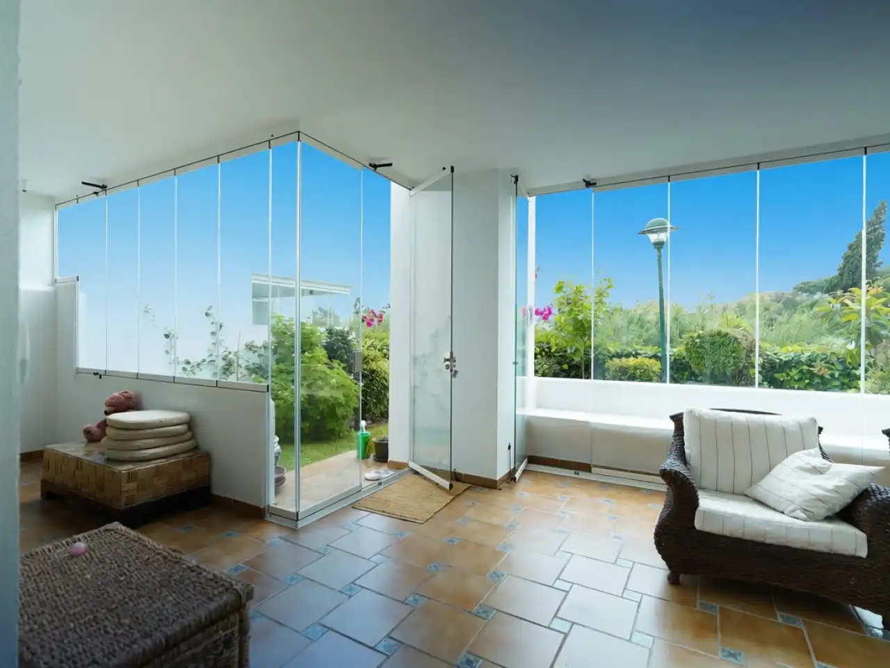 Planta baja en venta en Marbella con Aire acondicionado, Calefacción y Jardín privado