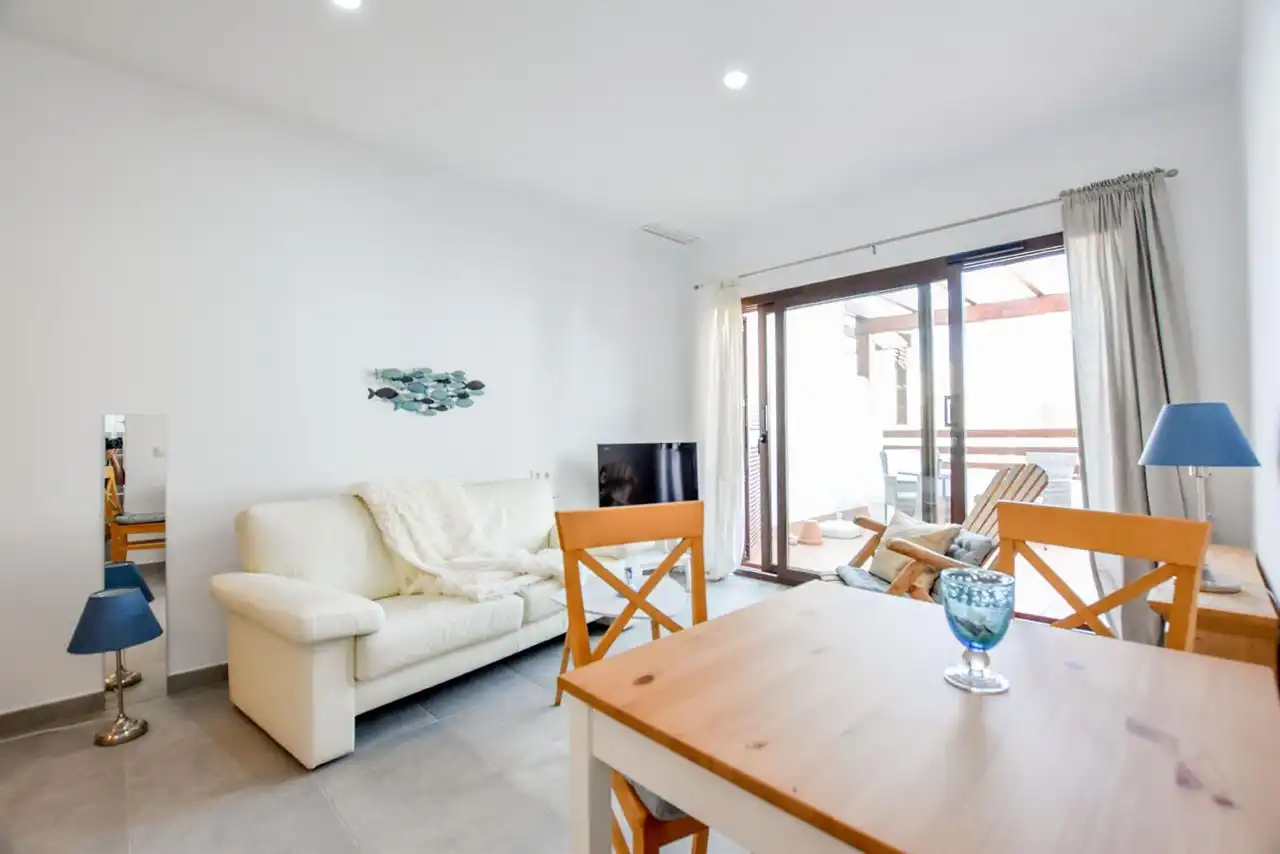 Wohnzimmer von Dachboden zum Verkauf in Pulpí mit Klimaanlage, Terrasse und Abstellraum
