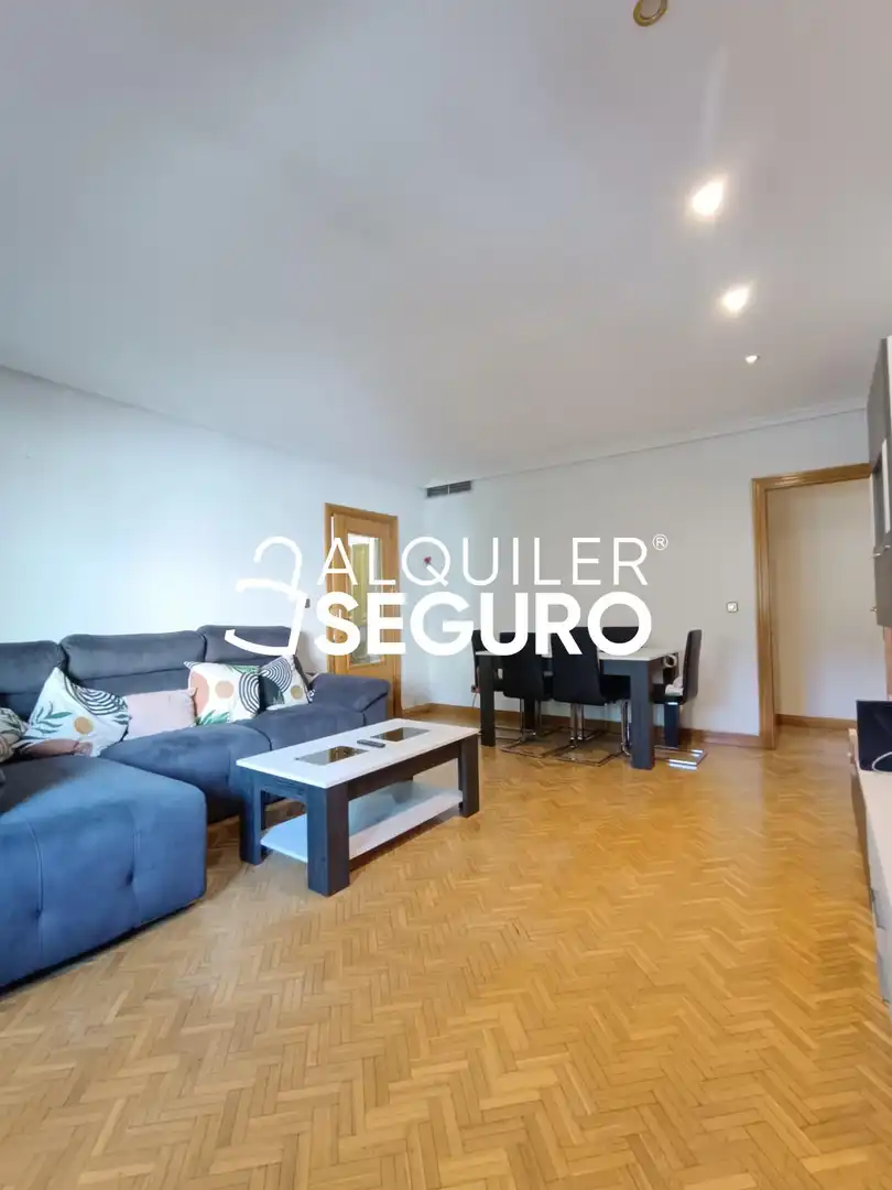 Wohnung zur Miete in Estrella de Elola, Centro