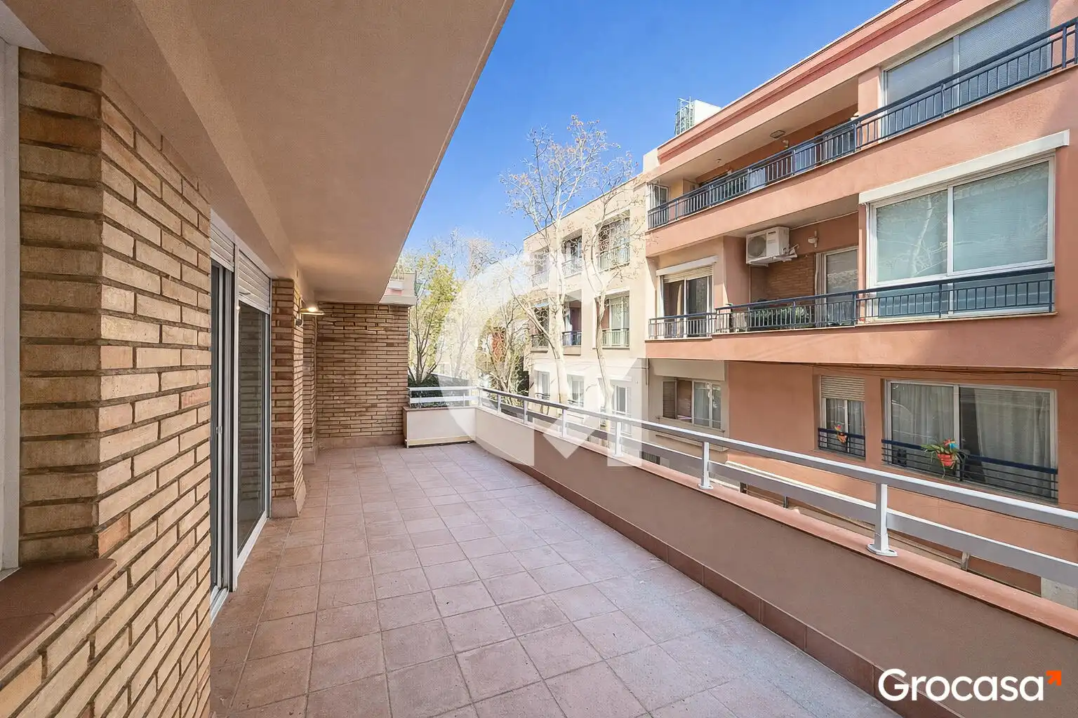 Terrassa de Pis en venda en Barcelona amb Calefacció, Jardí privat i Terrassa