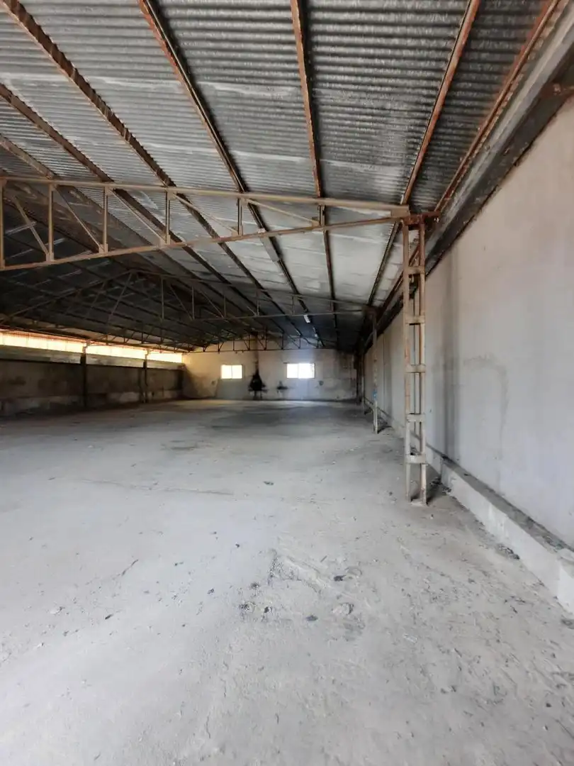 Nave industrial de alquiler en Lorca