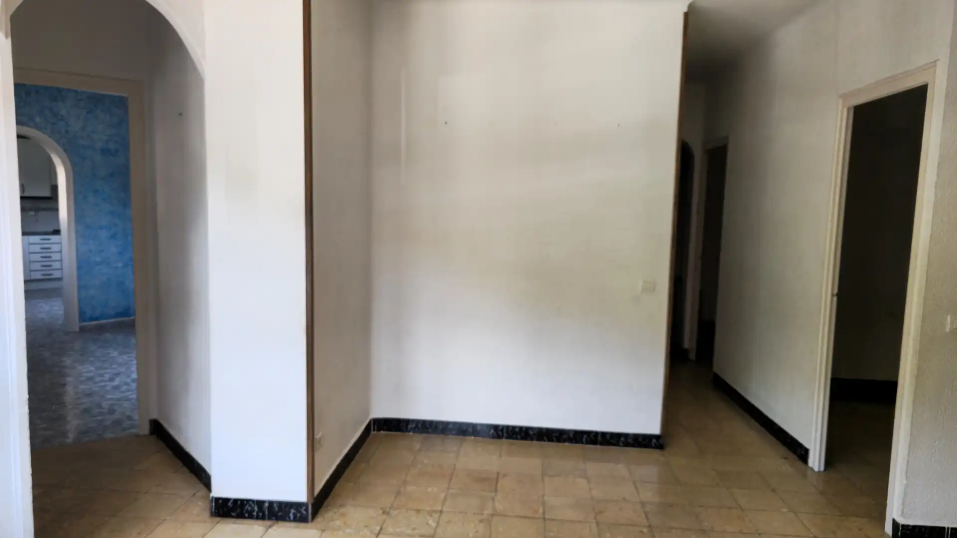 Flat for sale in Gironella