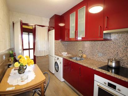 Kitchen of Flat for sale in Oviedo   with Terrace