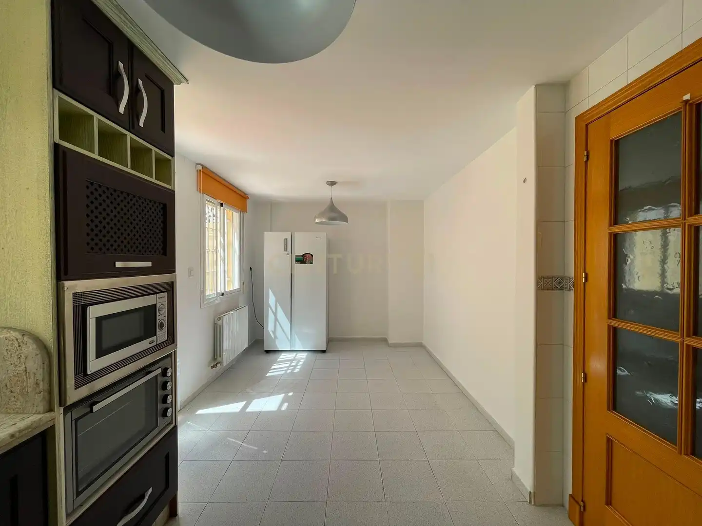 Kitchen of Houses for rent in Armilla  with Air Conditioner and Washing machine