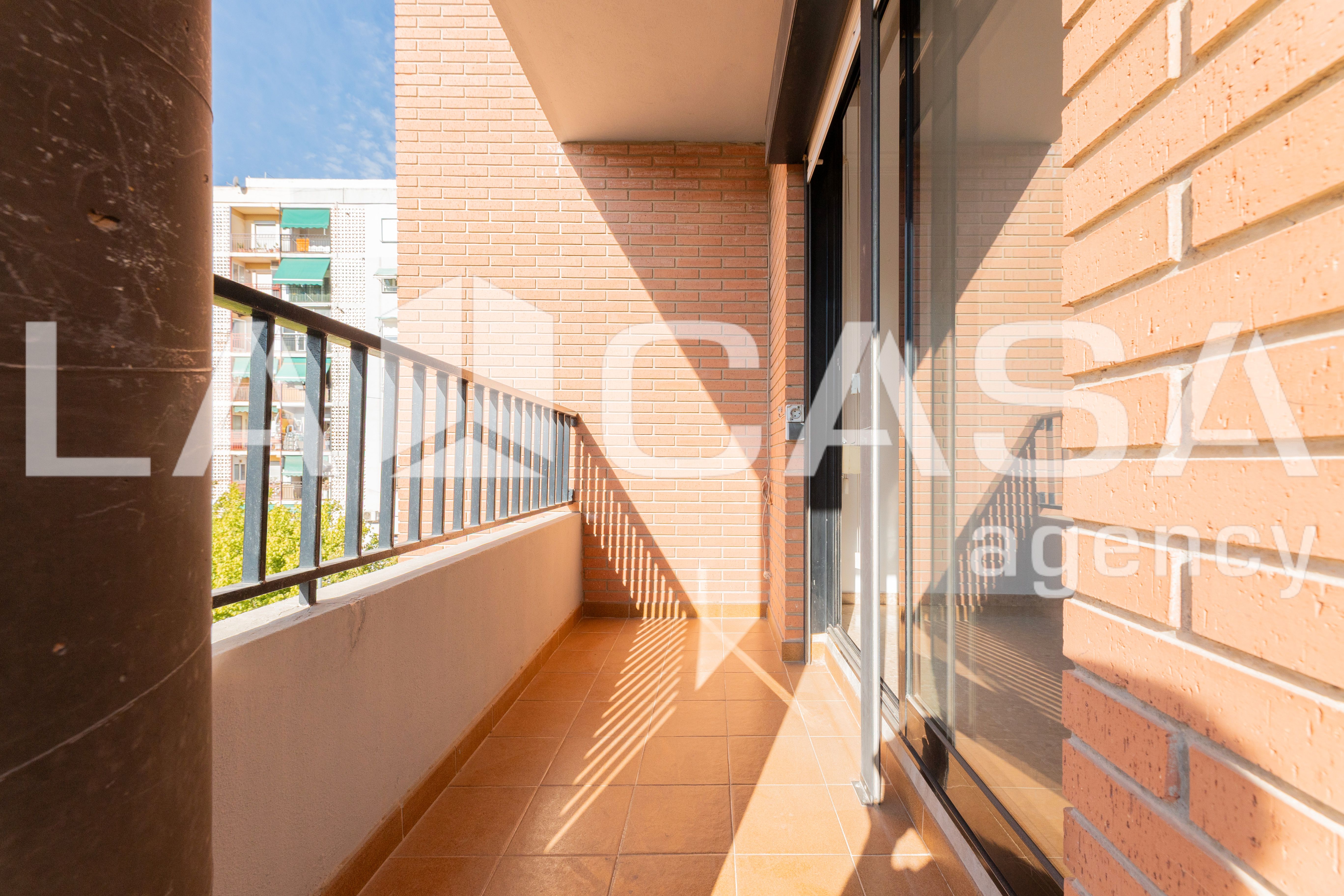 Terrace of Flat for sale in  Valencia Capital  with Balcony