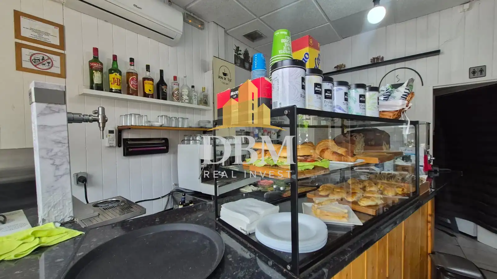 Commercial properties for transfer in Barcelona  with Air Conditioner, Terrace and Furnished