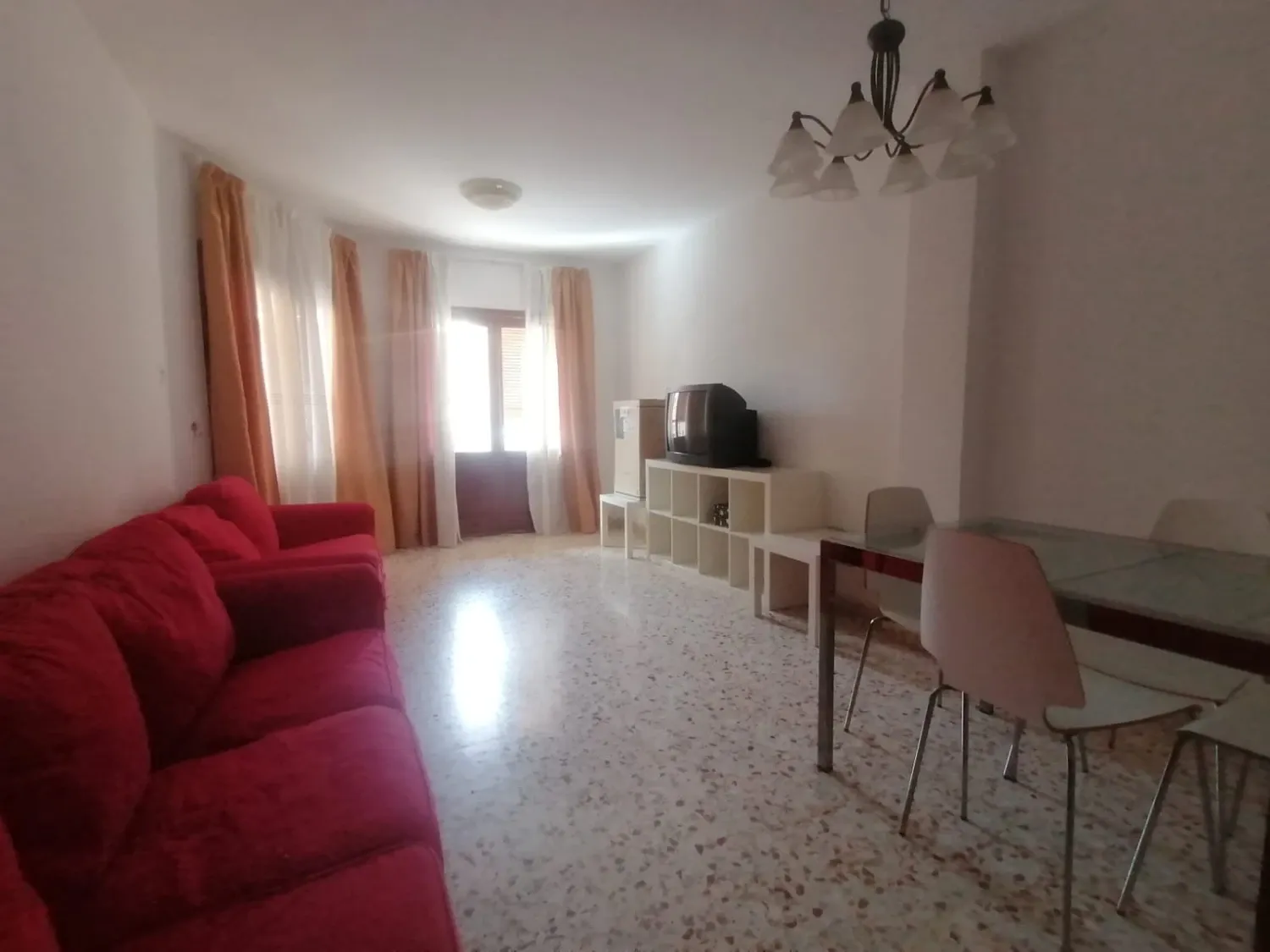 Sala d'estar de Pis de lloguer en  Murcia Capital amb Moblat, Rentadora i Balcó