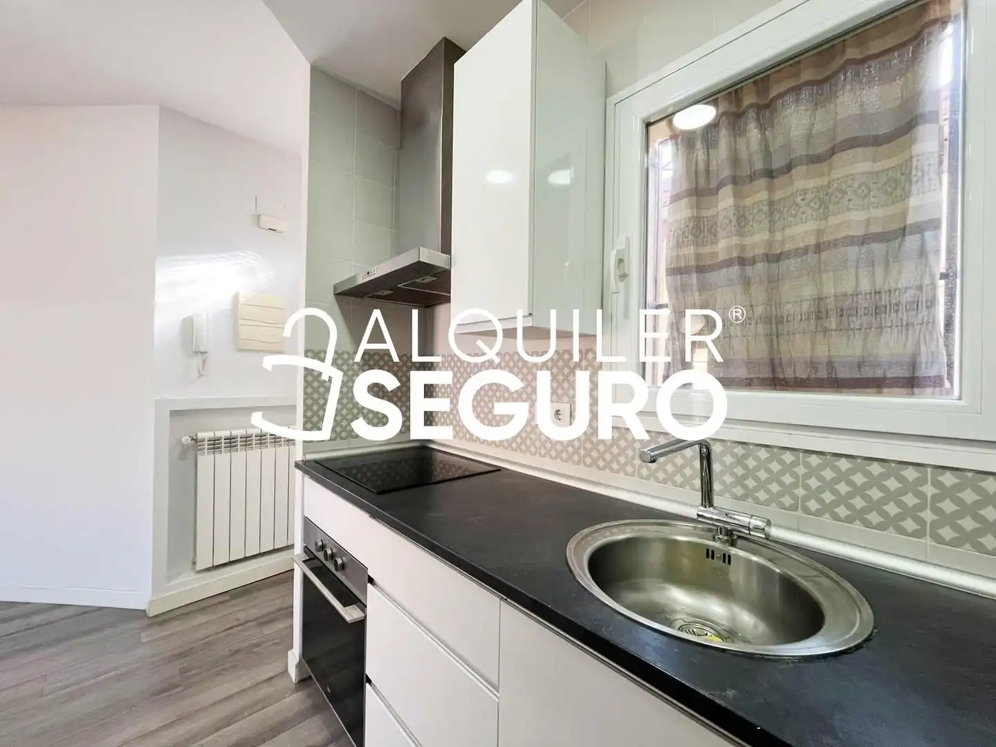 Kitchen of Flat for rent in Madrid  with Heating and Furnished