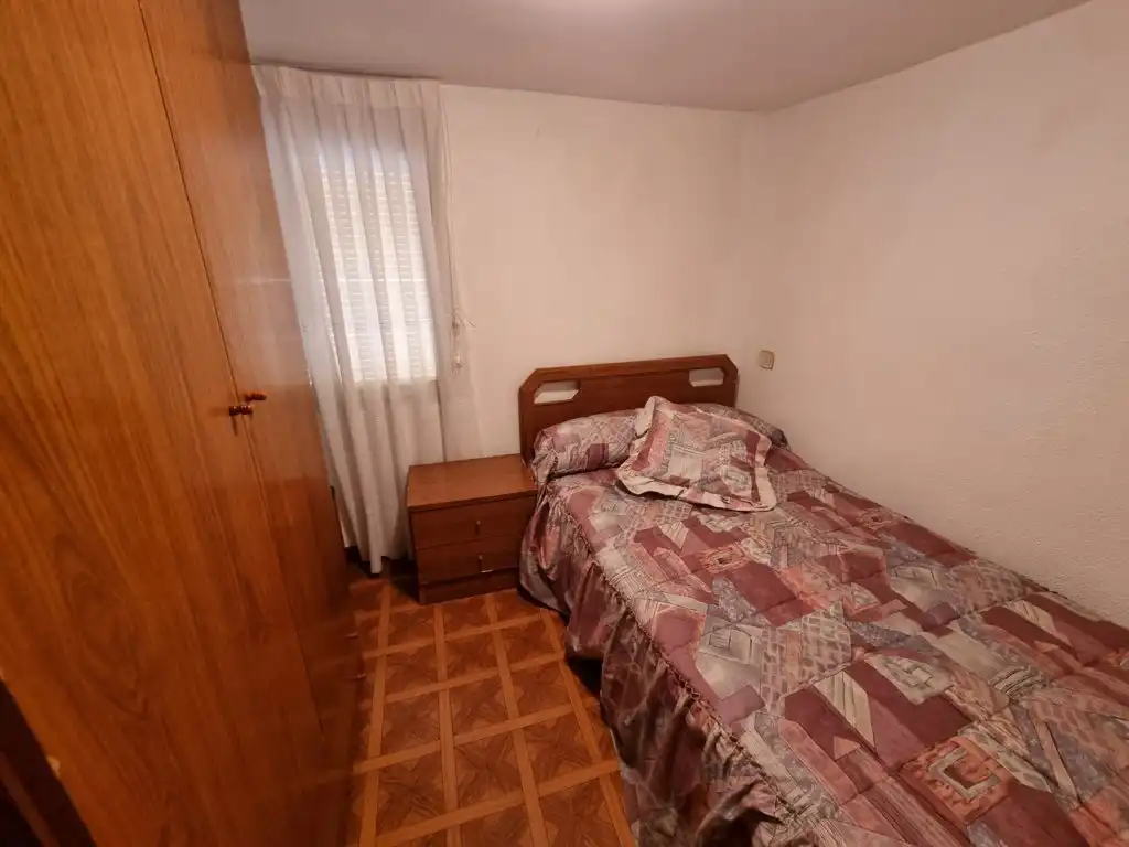 Bedroom of Houses for sale in Uruñuela  with Furnished