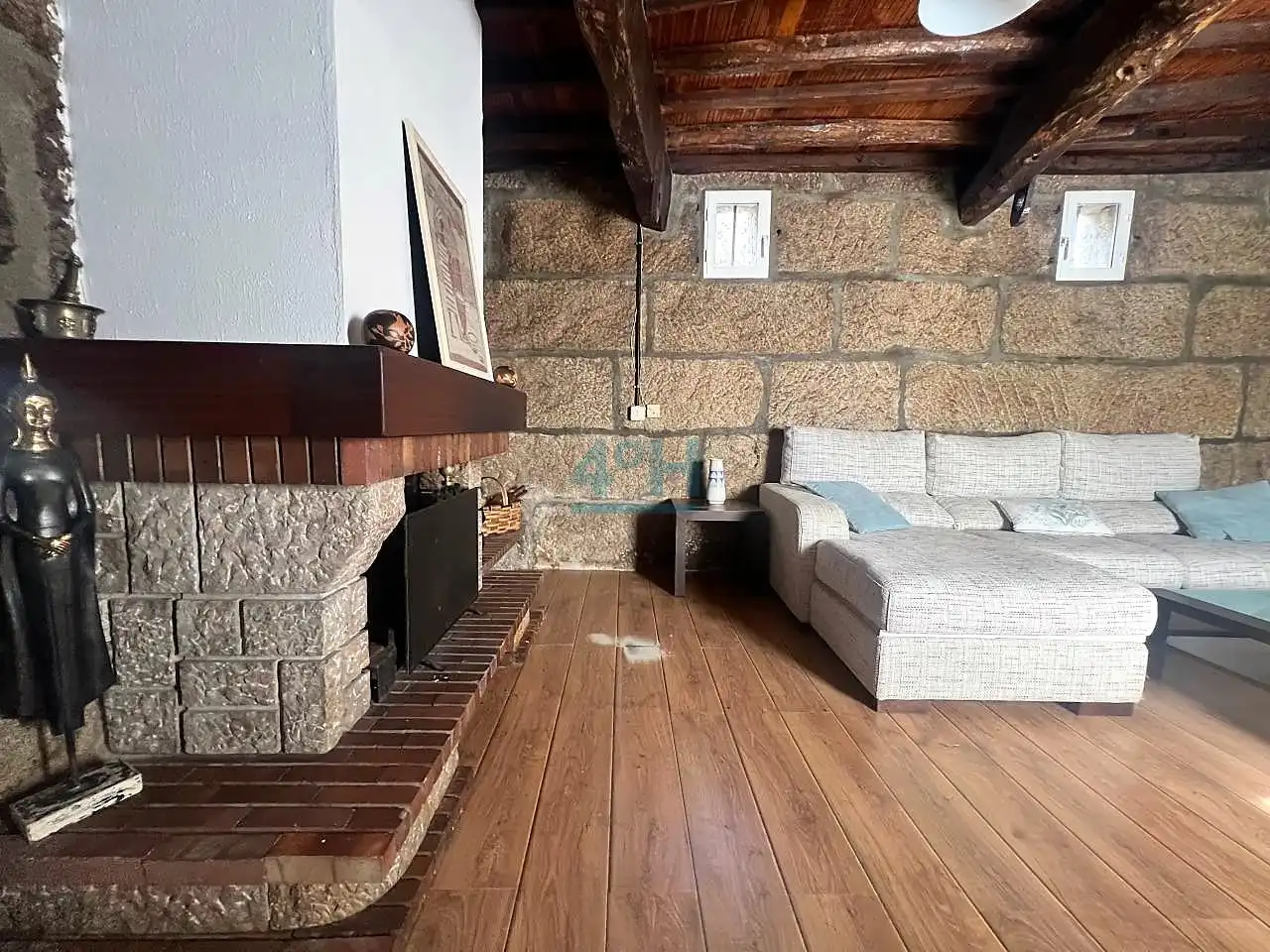 Sala d'estar de Casa o xalet en venda en Coles amb Calefacció, Jardí privat i Traster