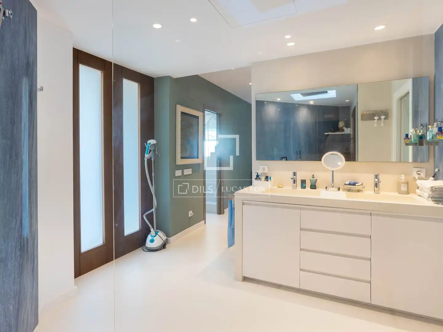 Detached house with terrace for sale in Urbanitzacions, imagen 15