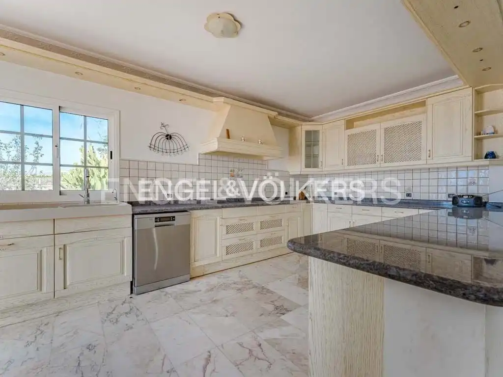 Houses for sale in Marazul - Ricasa