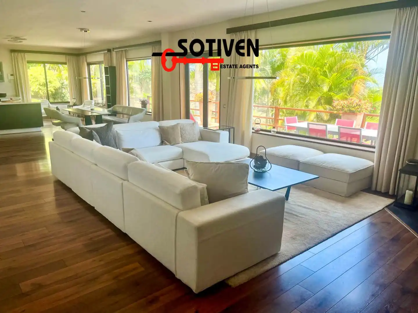 Sala de estar de Casa o chalet de alquiler en Los Realejos con Jardín privado y Terraza