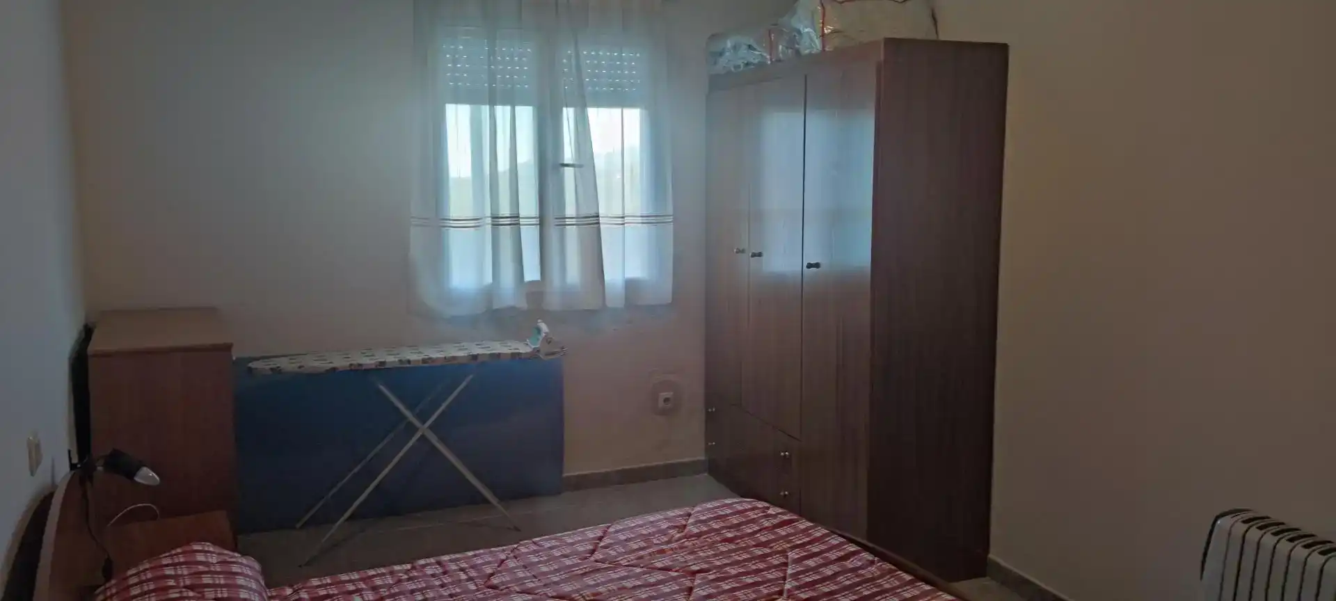 Dormitori de Pis en venda en Santa Cruz del Valle amb Moblat, Forn i Rentadora