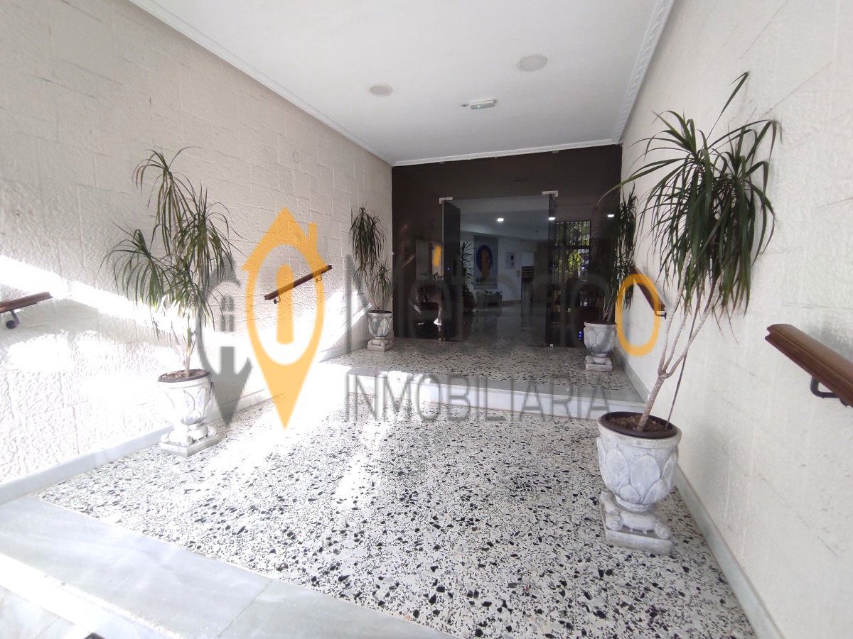 Flat for sale in  Sevilla Capital  with Air Conditioner, Terrace and Balcony