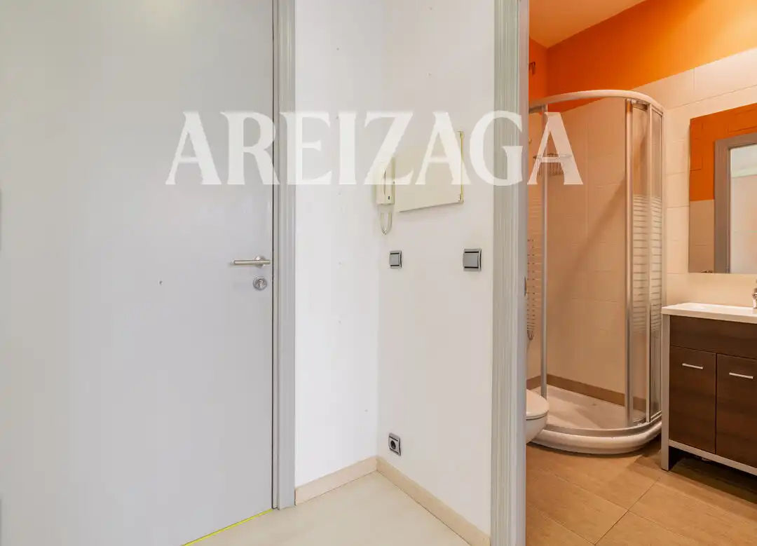 Bedroom of Office for rent in Donostia - San Sebastián   with Heating