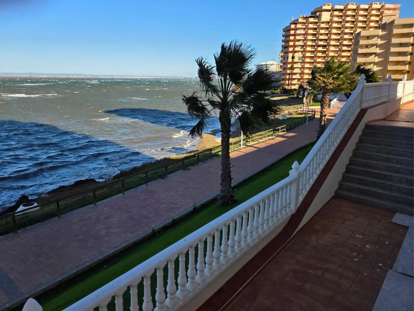 Terrasse von Wohnung zum Verkauf in La Manga del Mar Menor mit Klimaanlage, Heizung und Terrasse
