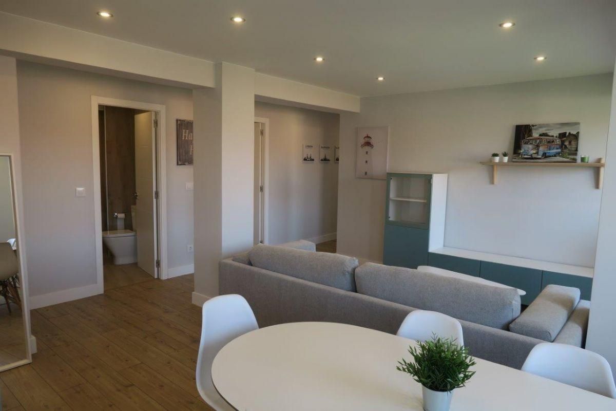 Living room of Flat to rent in El Ejido  with Air Conditioner, Heating and Parquet flooring