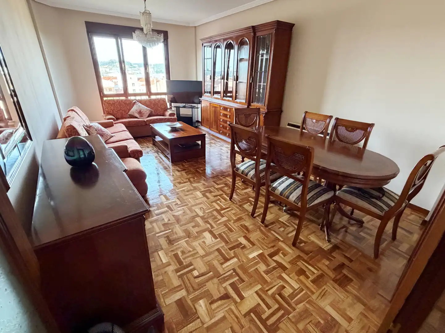 Living room of Flat for rent in Avilés  with Heating