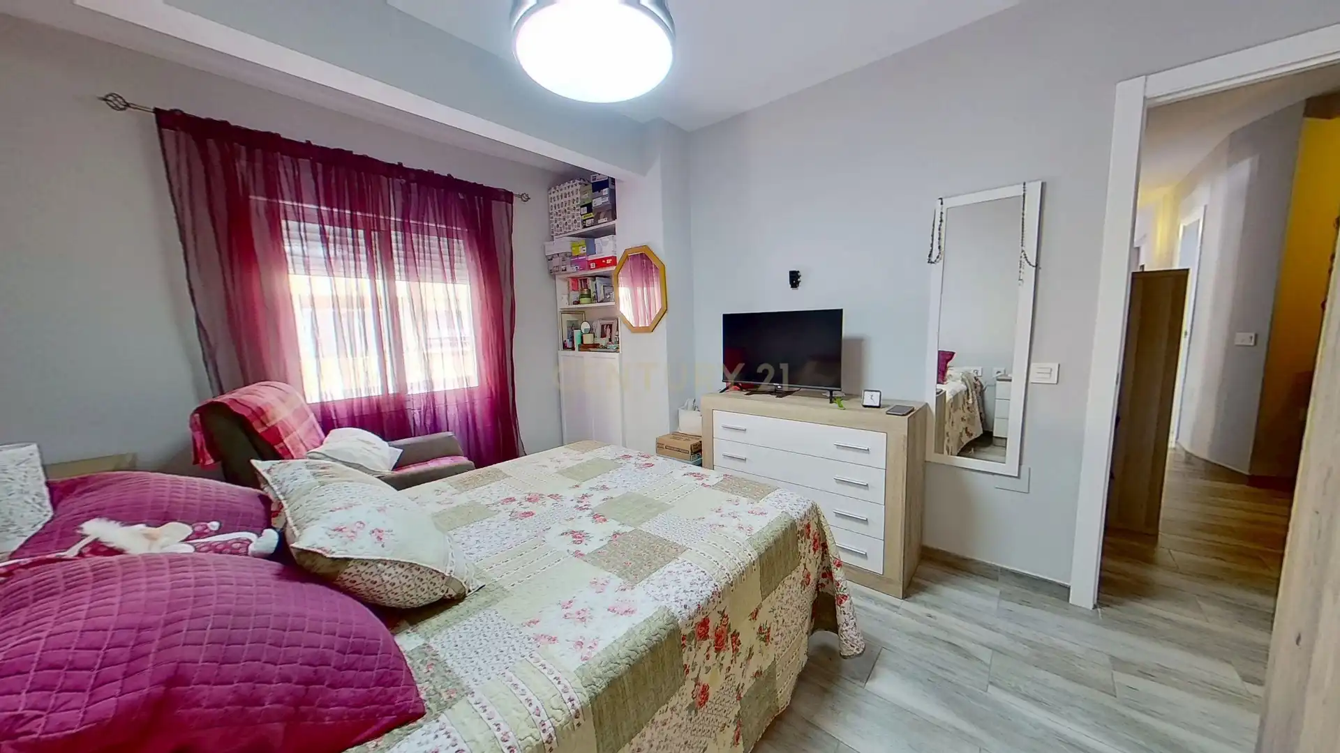 Dormitori de Apartament en venda en Málaga amb Balcó