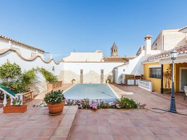 Casa amb piscina en venda a Vélez-Málaga ciudad