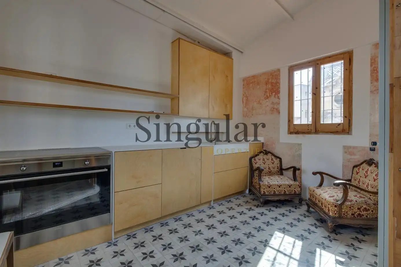 Küche von Maisonette zum Verkauf in Barcelona mit Heizung, Terrasse und Abstellraum