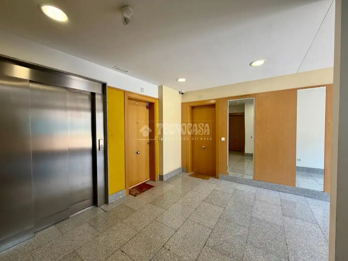 Flat for sale in Ayuntamiento - Avenida Siglo XXI