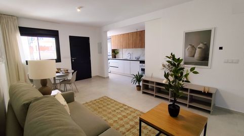 Foto 2 de Pis en venda a Cox, Alicante
