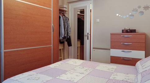 Foto 4 de Piso en venta en Calle Julián Gayarre Kalea, Txabarri - La Unión - Vista Alegre, Sestao