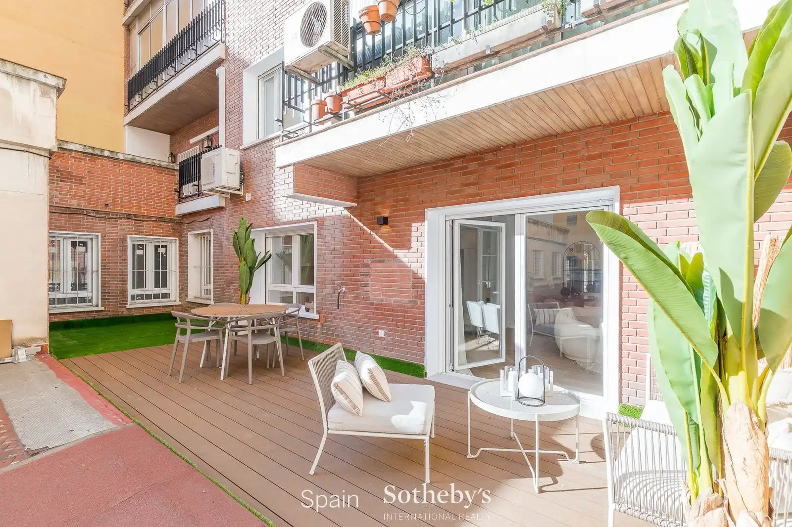 Terrassa de Apartament de lloguer en Madrid amb Aire condicionat, Calefacció i Terrassa