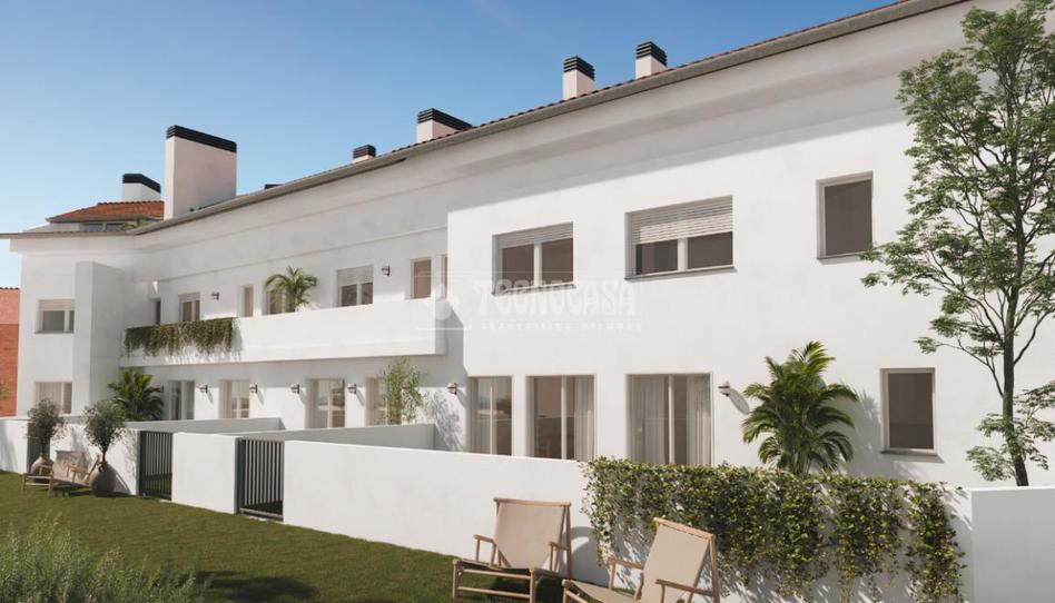 Foto 1 de Piso en venta en Loeches, Madrid