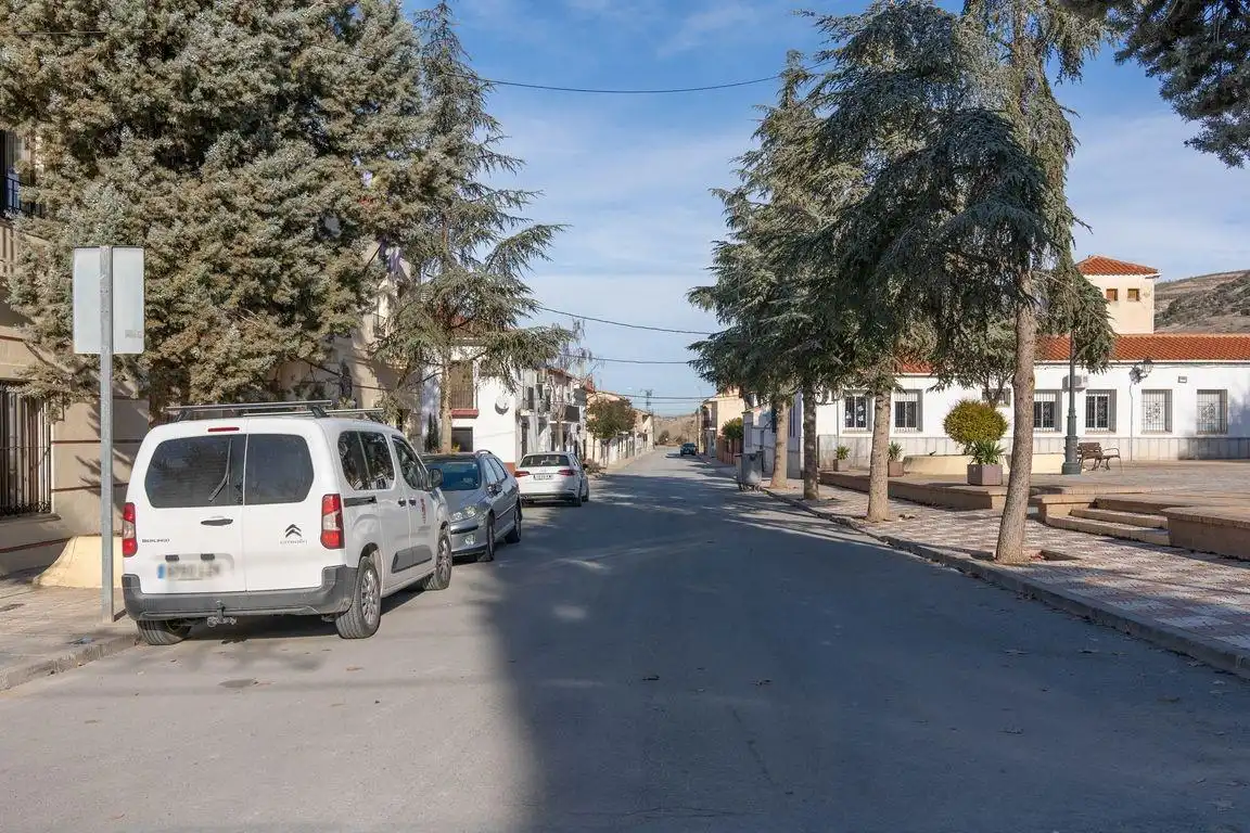 Vista exterior de Casa o xalet en venda en Cacín amb Balcó