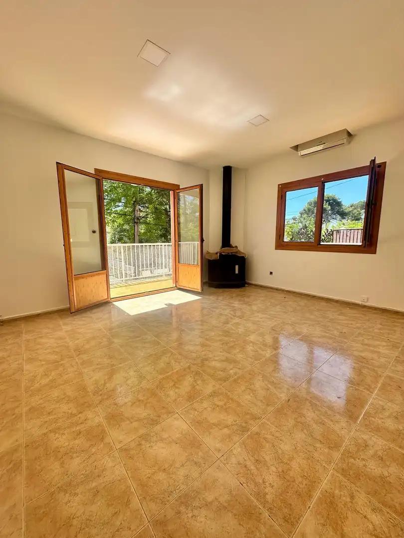 Sala de estar de Piso de alquiler en  Palma de Mallorca con Aire acondicionado, Calefacción y Balcón