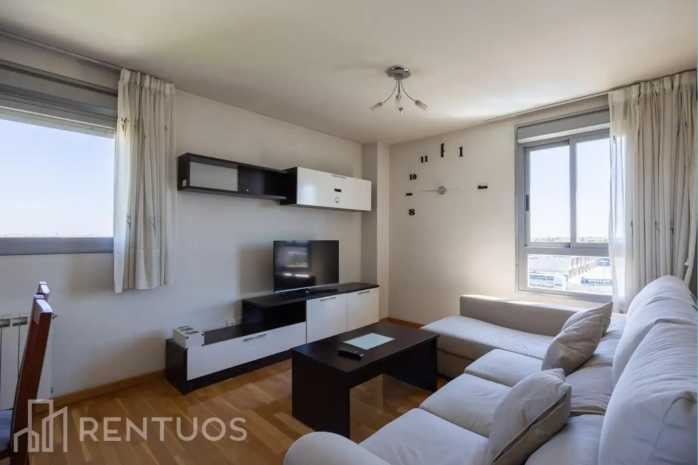 Sala de estar de Piso de alquiler en Madrid con Aire acondicionado, Calefacción y Terraza