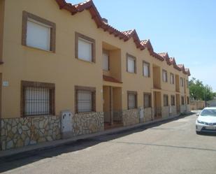 Exterior view of Garage for sale in Santa Cruz de la Zarza