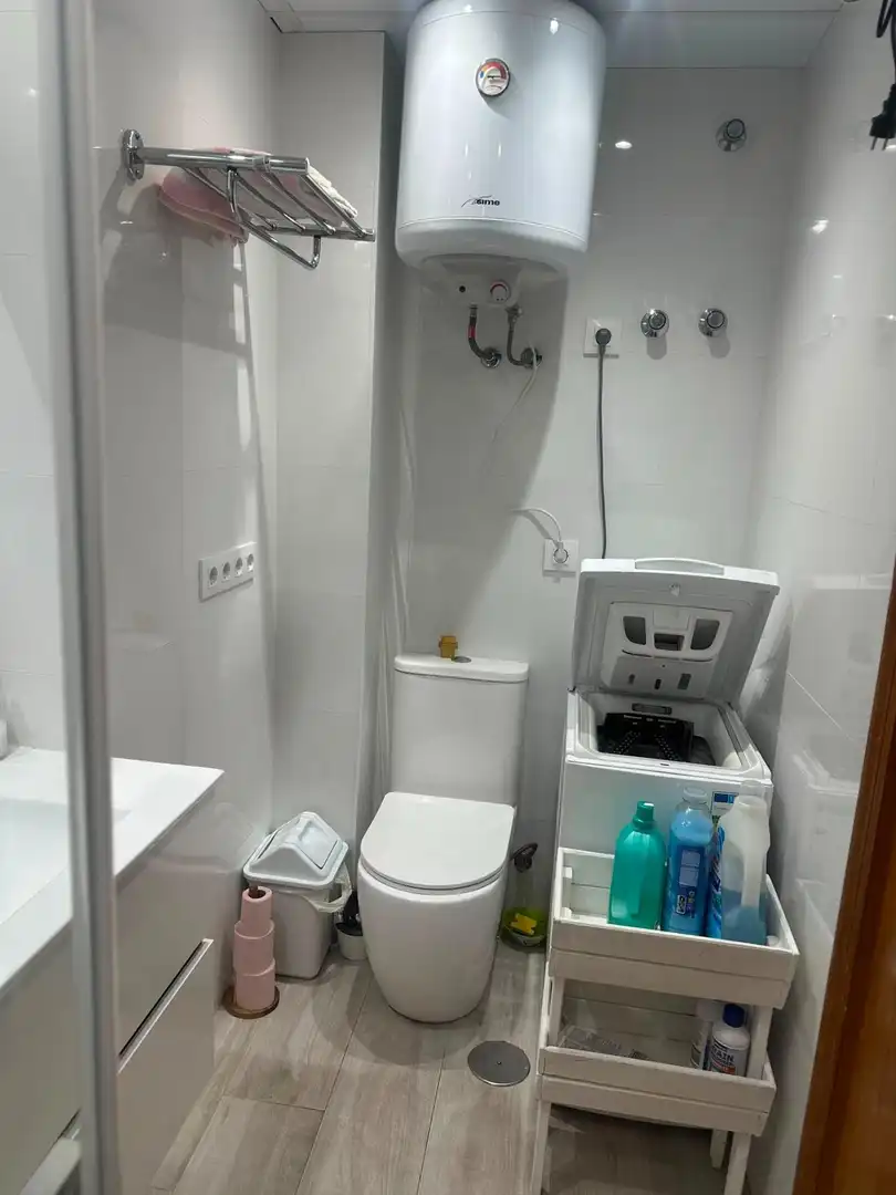 Bany de Apartament en venda en Murcia amb Aire condicionat, Calefacció i Moblat