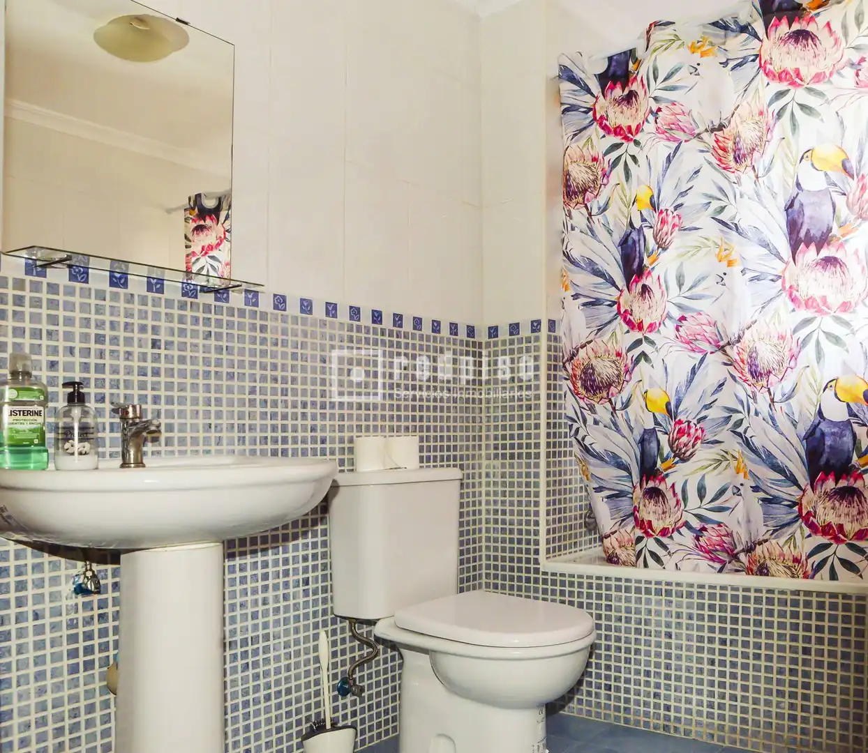 Baño de Piso en venta en Seseña con Calefacción, Jardín privado y Terraza