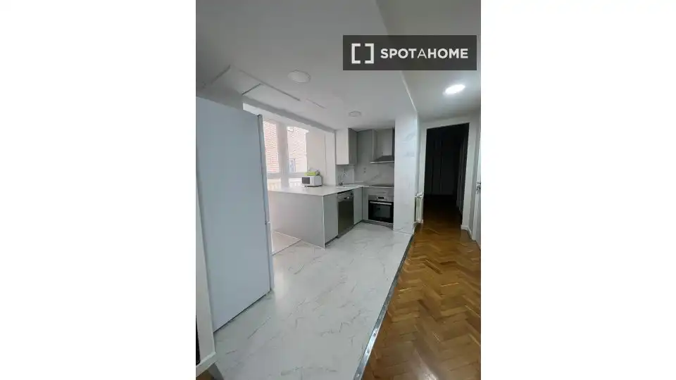 Vista exterior de Piso para compartir en Zaragoza con Aire acondicionado, Terraza y Amueblado